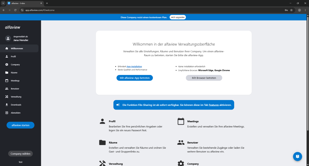 Die Verwaltungsoberfläche einer Testcompany mit blauem Banner und der Schaltfläche „Jetzt upgraden“.